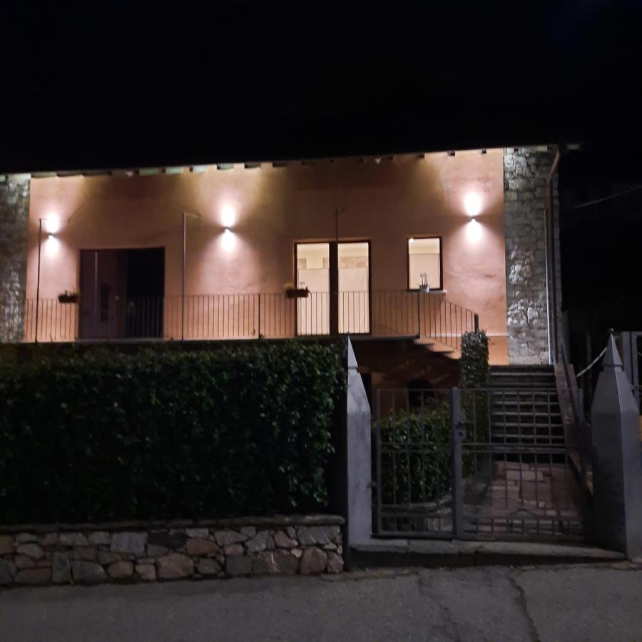 Il Sole Di Simona - Il Prato Lejlighed Omegna Eksteriør billede